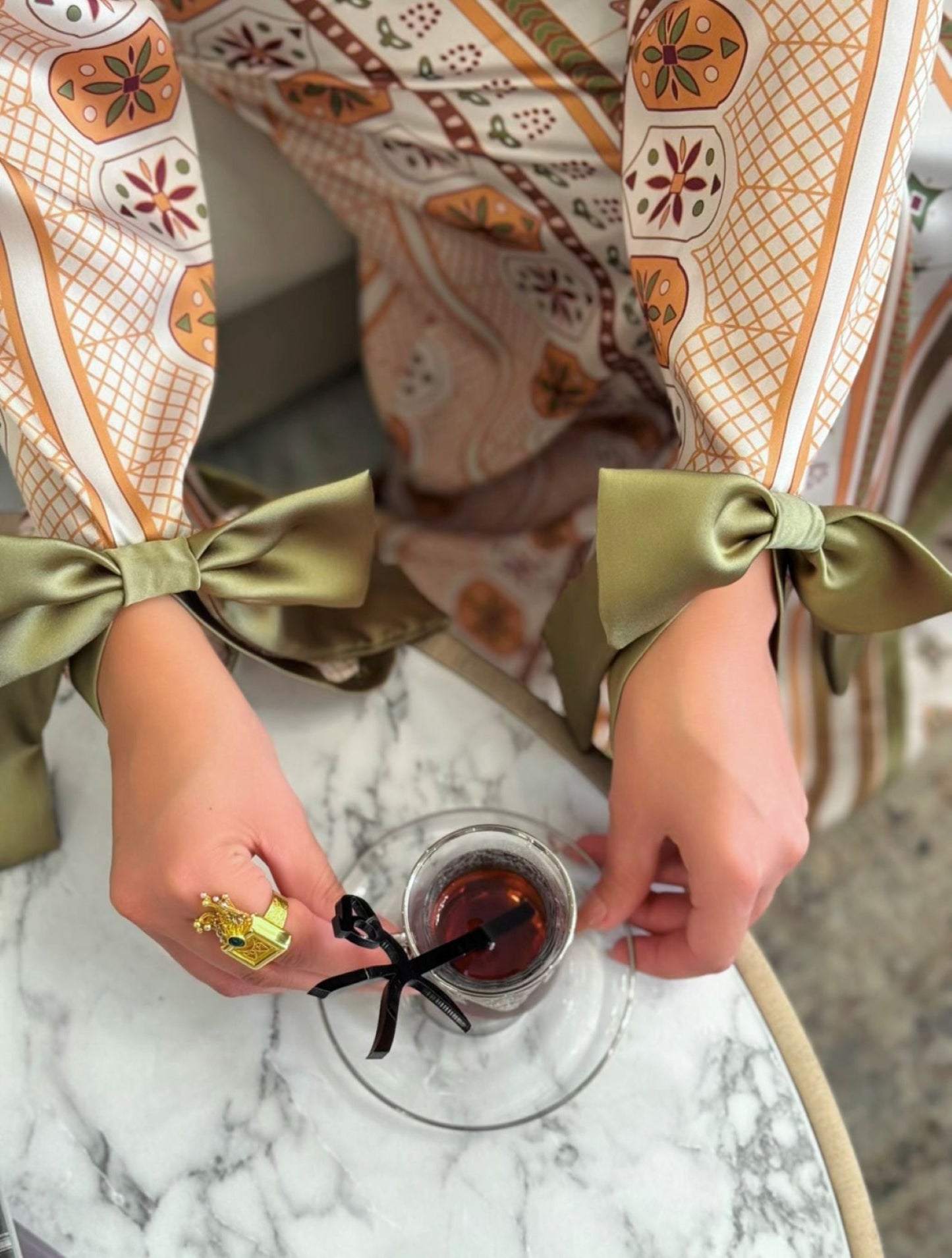 EMBELLISHED NECKLINE MUKHAWAR - MOTIFS