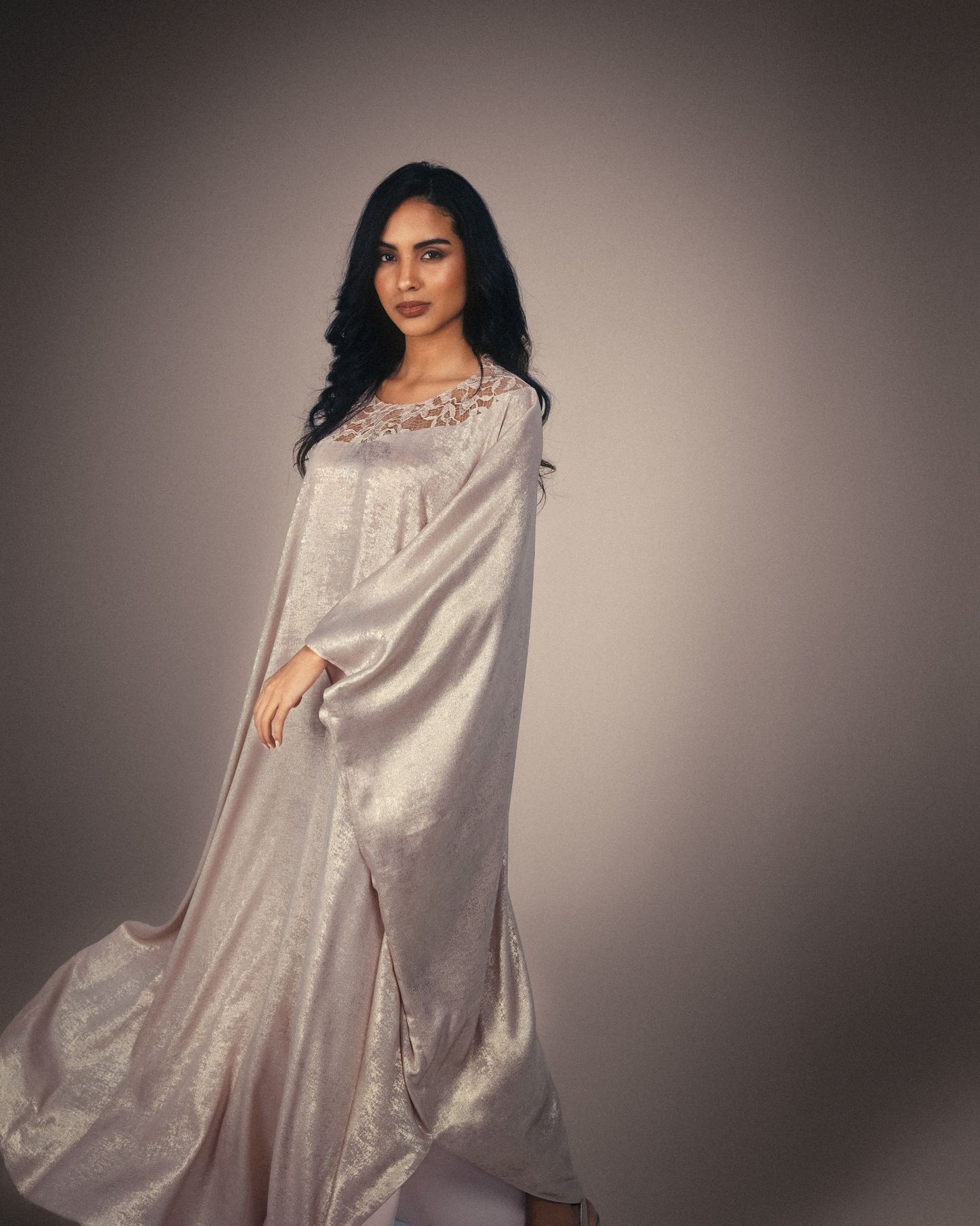 METALLIC THREAD KAFTAN