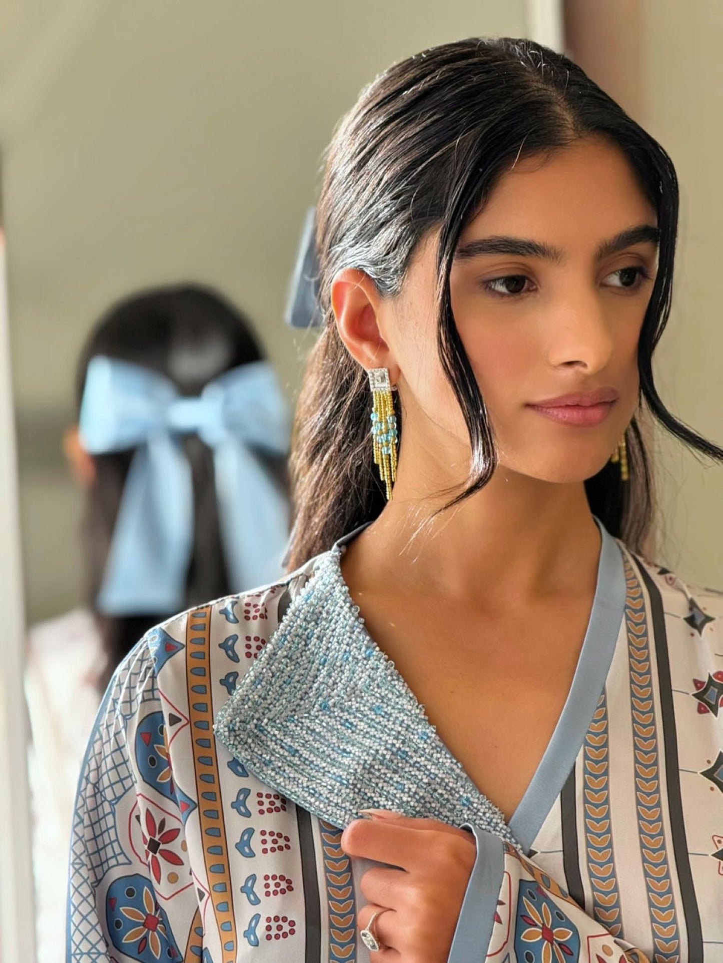 EMBELLISHED NECKLINE MUKHAWAR - MOTIFS
