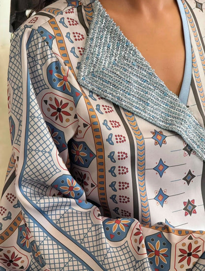 EMBELLISHED NECKLINE MUKHAWAR - MOTIFS