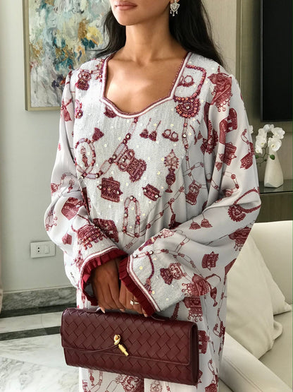 EMBELLISHED NECKLINE MUKHAWAR - SILVER JEWELRY