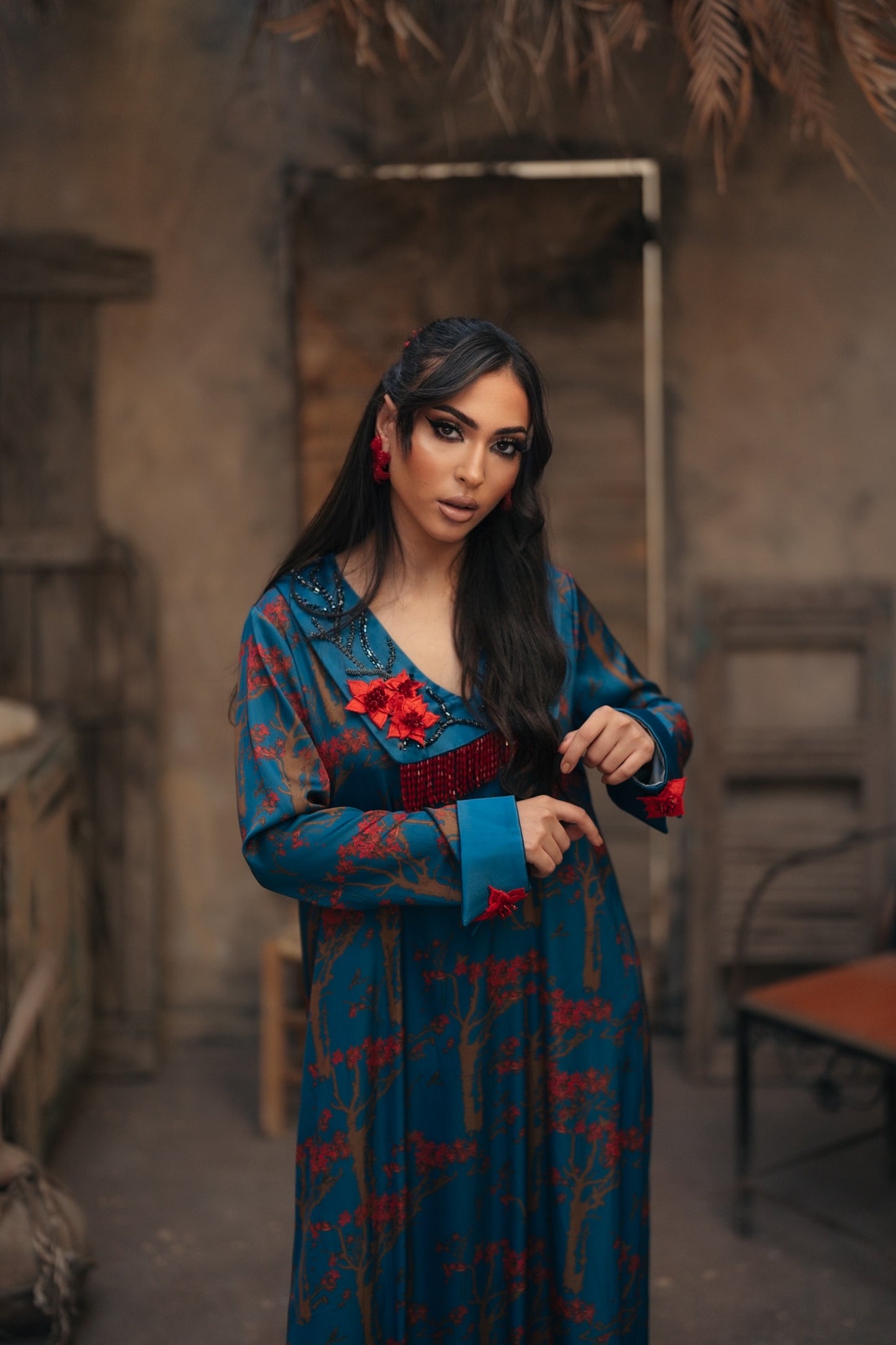 EMBELLISHED NECKLINE MUKHAWAR - SOCOTRA
