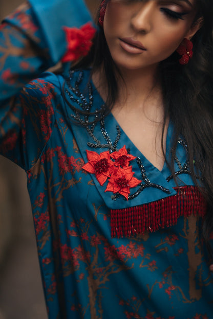 EMBELLISHED NECKLINE MUKHAWAR - SOCOTRA