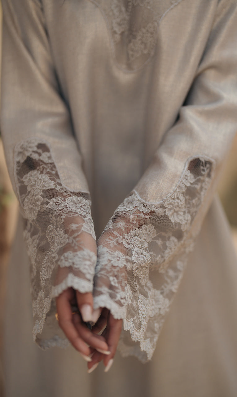 SHIMMERY LINEN GOWN WITH LACE INSERTS