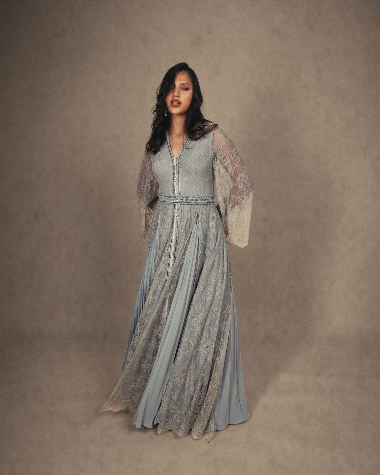 LACE BELL SLEEVES KAFTAN